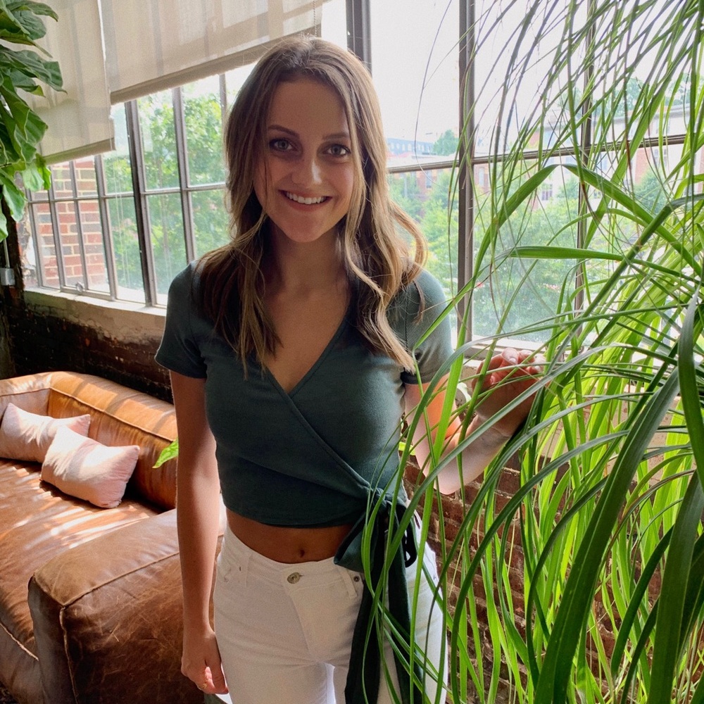 Meet your Posher, Marissa